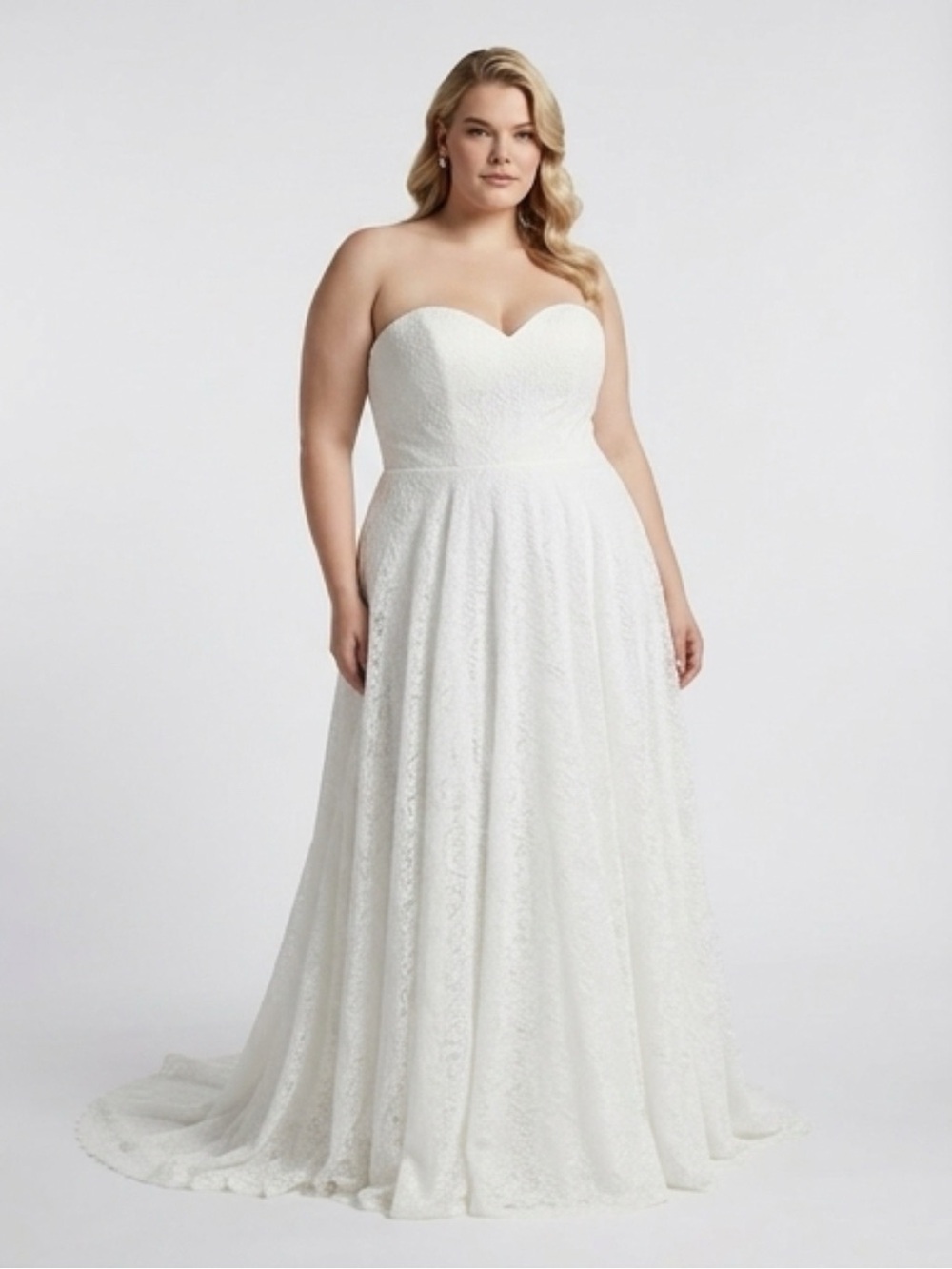 Chic Strapless White Wedding Gown